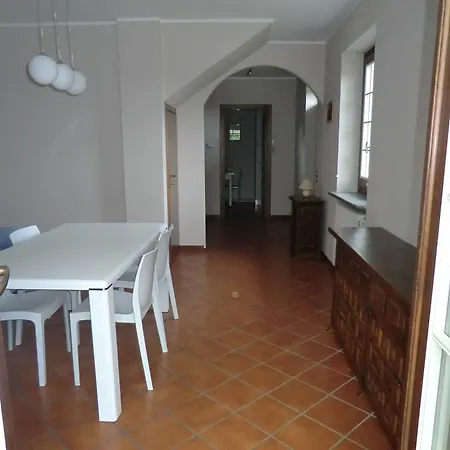 Casale Cadeloro Prázdninový dům Nebbiuno
