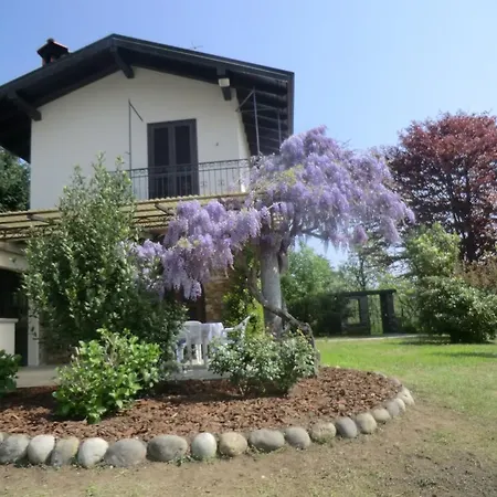 Casale Cadeloro Prázdninový dům Nebbiuno