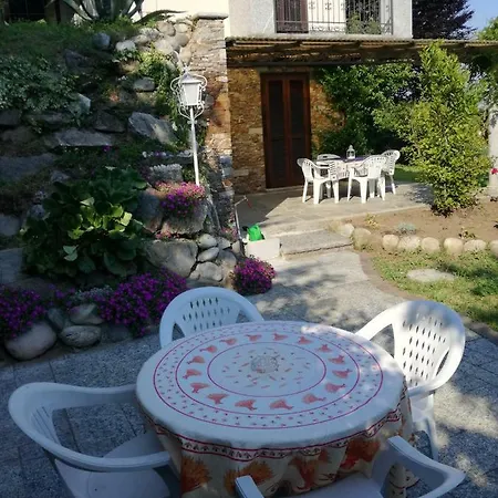 Casale Cadeloro Feriehus *