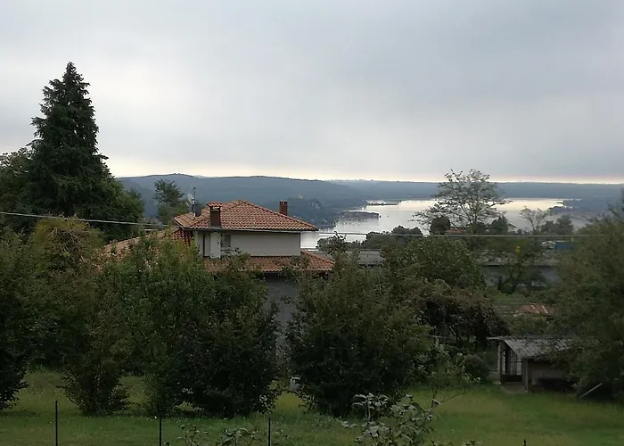 Casale Cadeloro 펜션 Nebbiuno