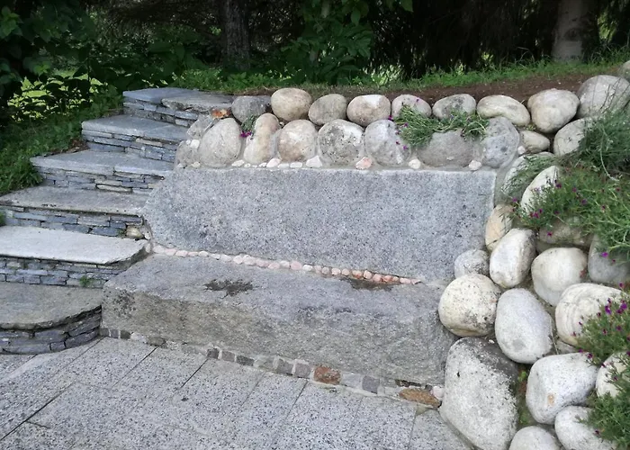 Casale Cadeloro 펜션 Nebbiuno