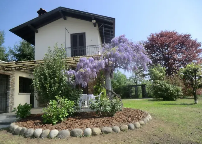 Casale Cadeloro Nyaraló Nebbiuno