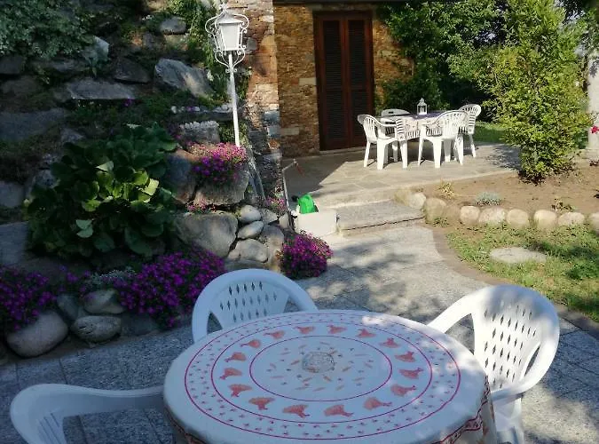 Casale Cadeloro 펜션 *